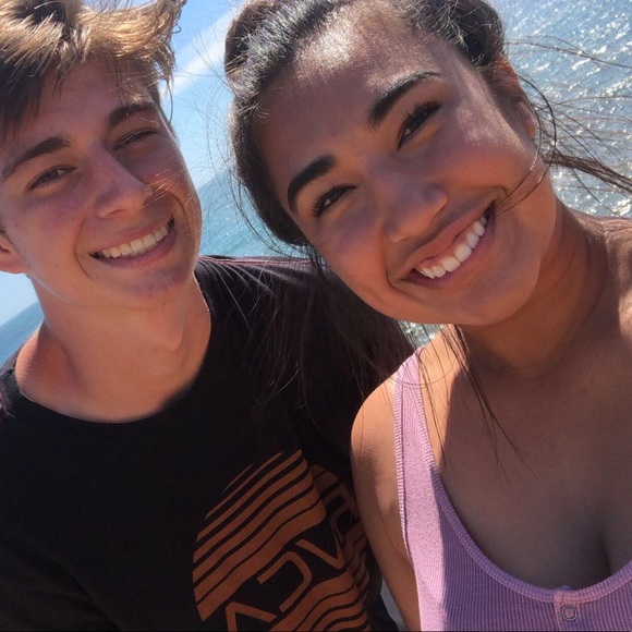 Meet Sammy - Picture 3 of 5